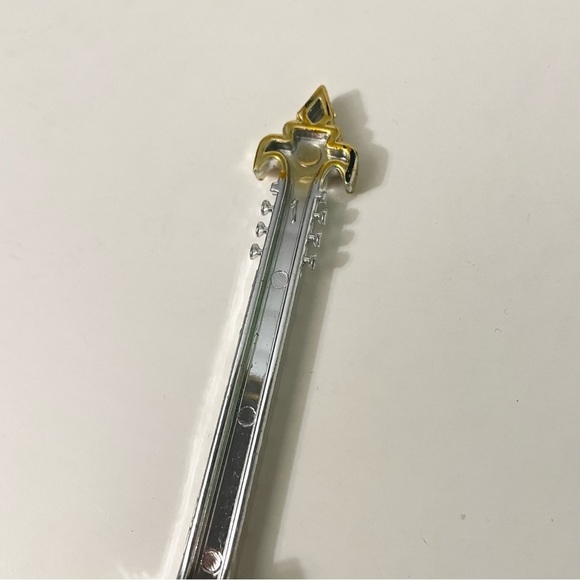 Bratz Really Rock Yasmin Pop Princess Doll Guitar Musical Instrument Accessory - Picture 6 of 11